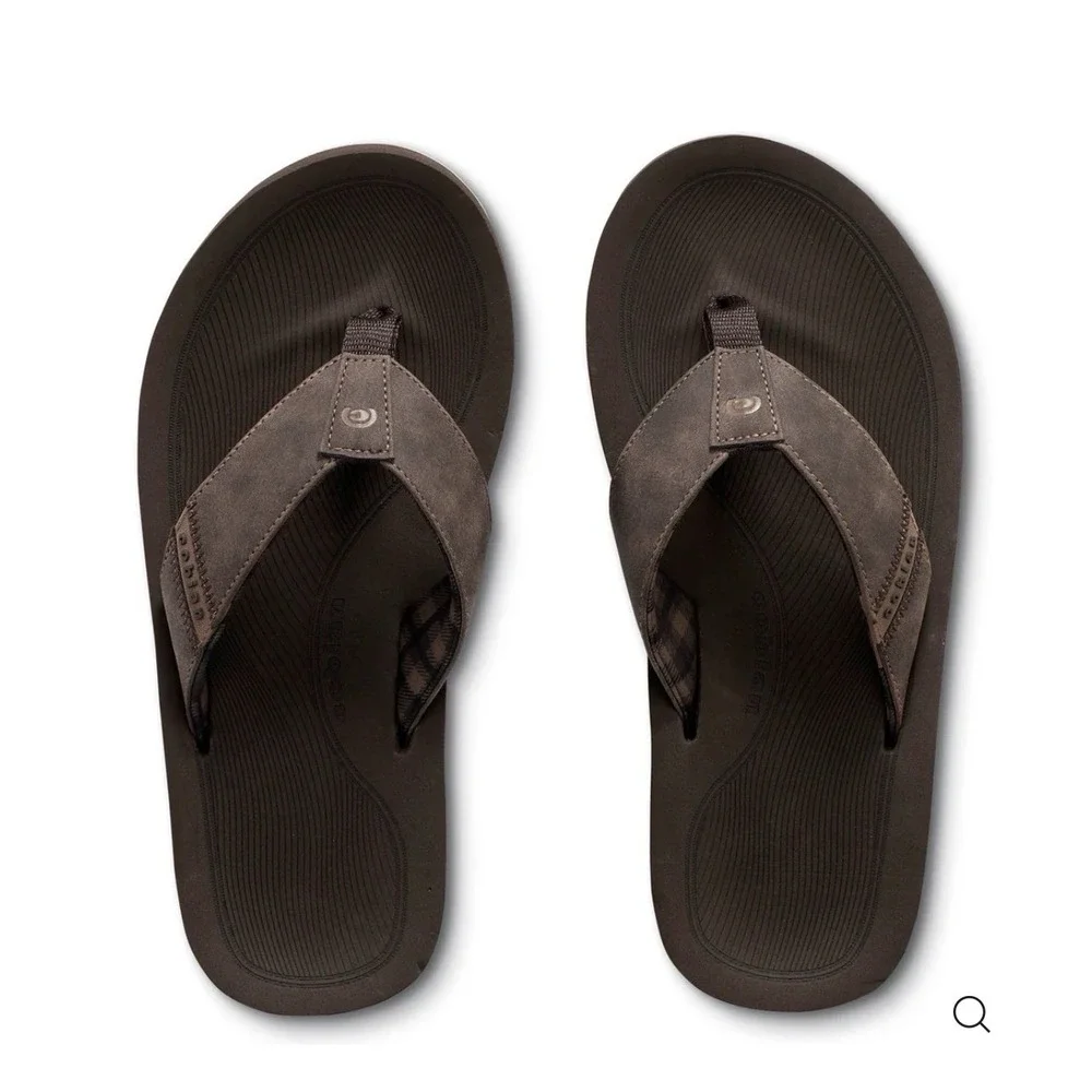 NEW Cobian Men's ARV 2 TREK AVT20-201 Size 9 Flip Flop Sandal Brown Chocolate